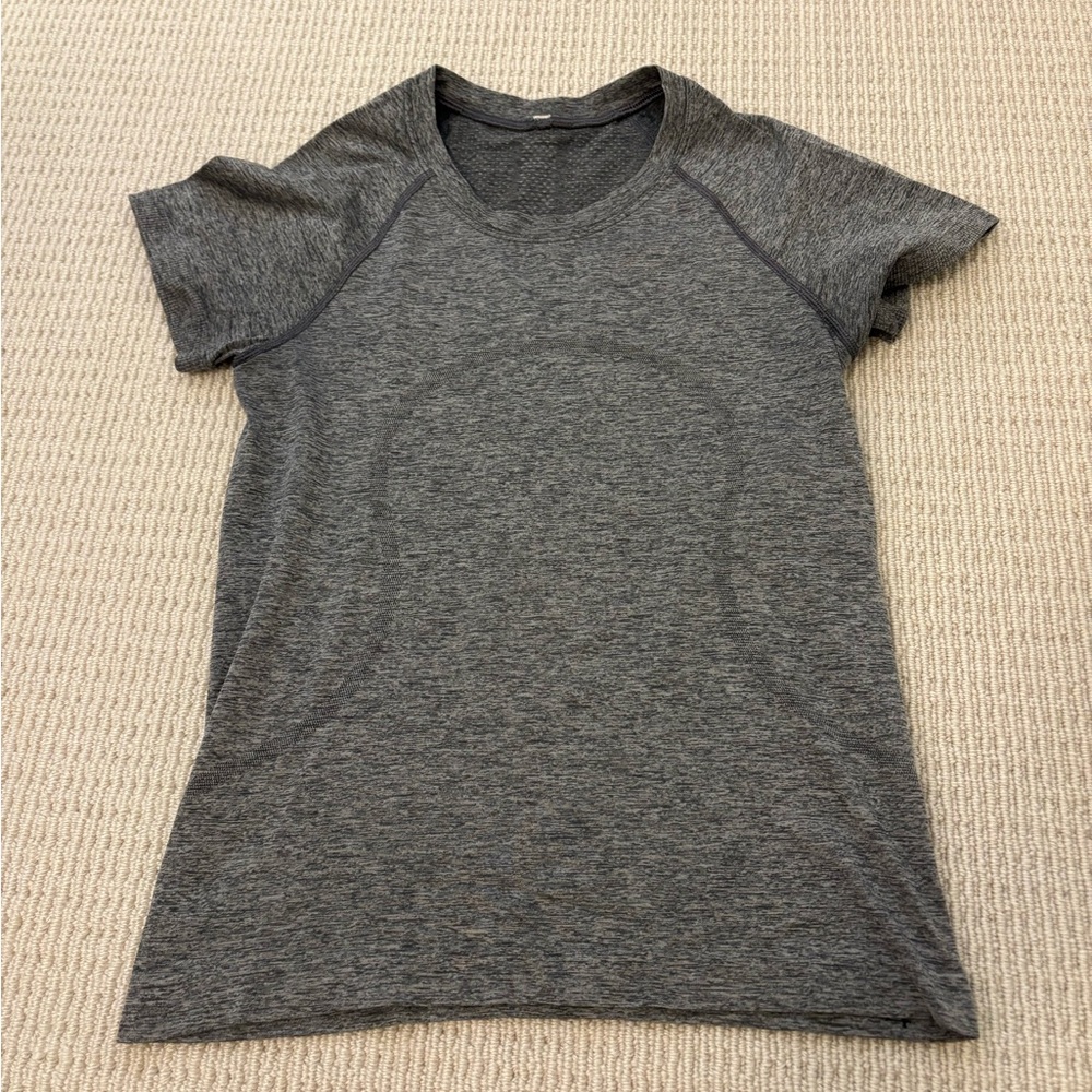 Gray Short Sleeve Athletic T-Shirt
